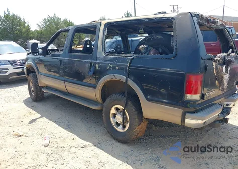 2001 Ford Excursion Limited из США, поврежденный, VIN 1FMSU43F91EC27353